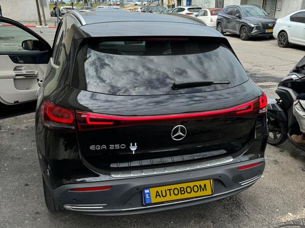 Mercedes EQA с пробегом, 2022, частная рука