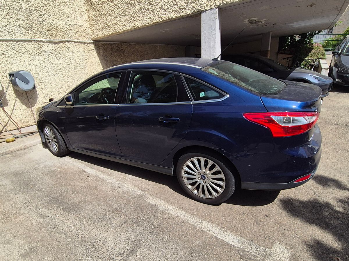 Ford Focus с пробегом, 2012, частная рука