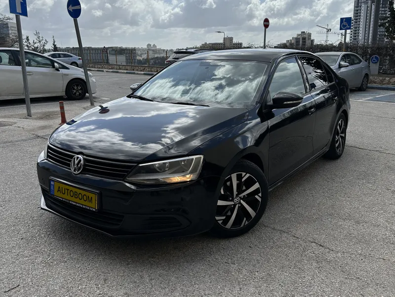 Volkswagen Jetta 2ème main, 2014, main privée