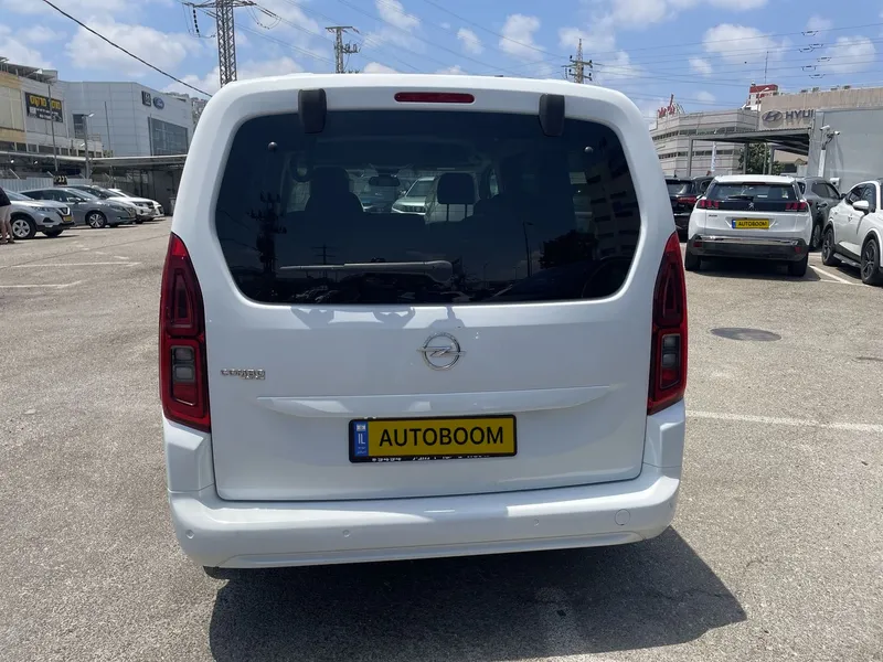 Opel Combo 2nd hand, 2021, private hand