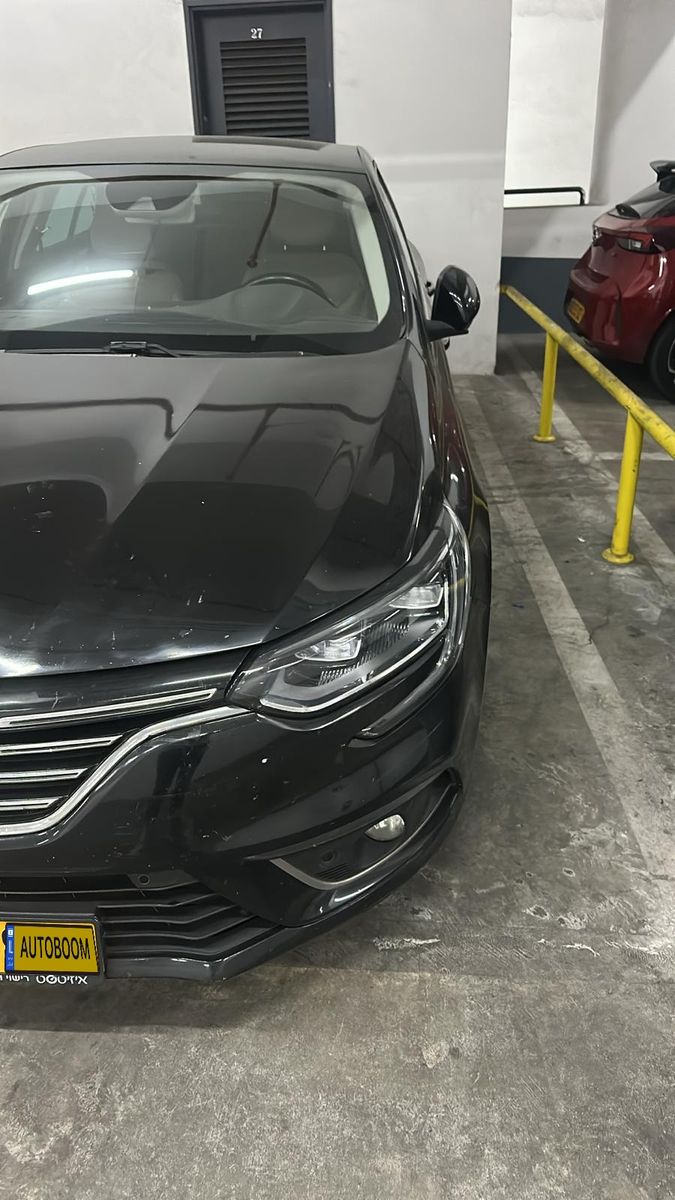 Renault Megane 2nd hand, 2019, private hand