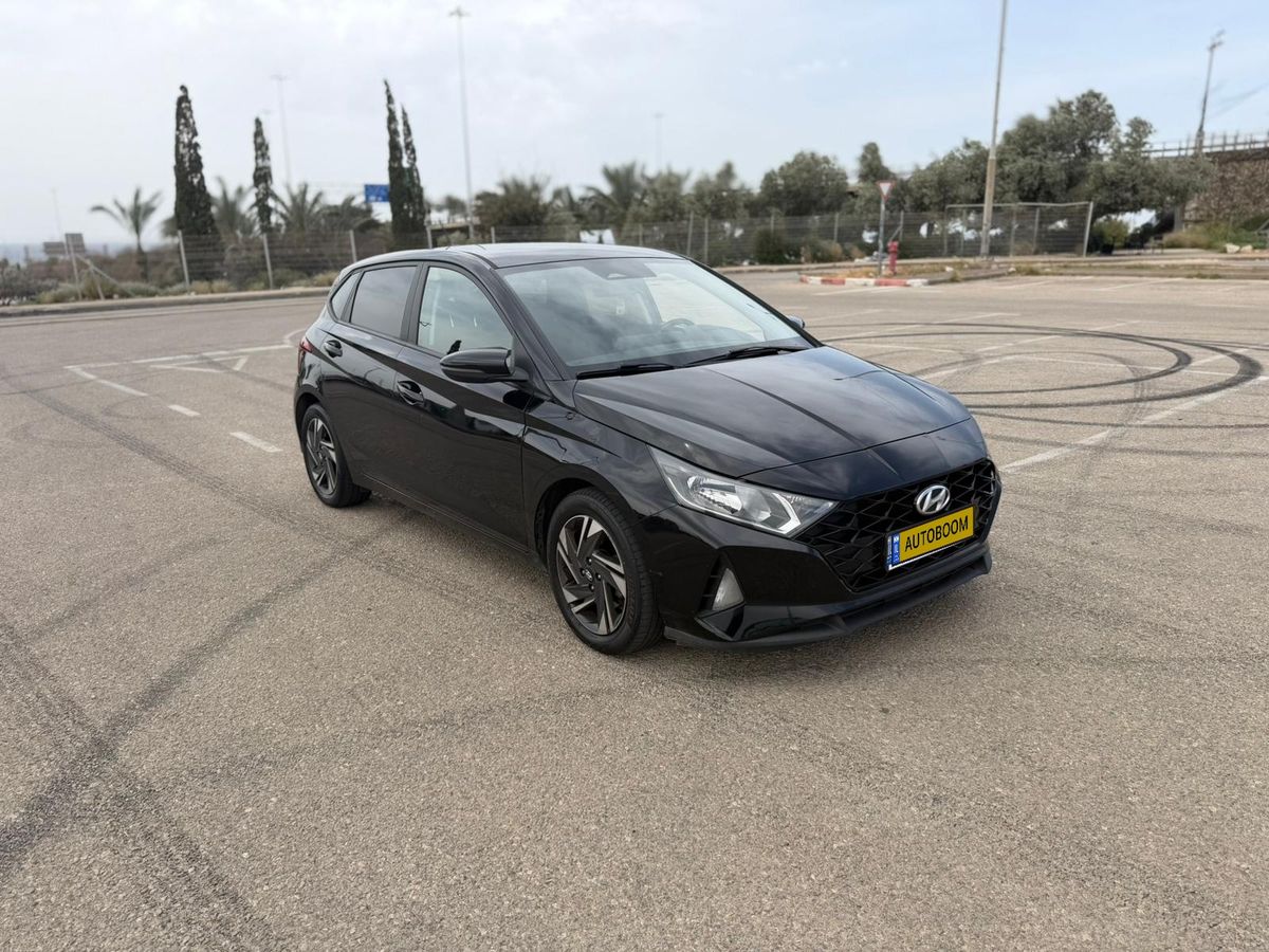 יונדאי i20 יד 2 רכב, 2022, פרטי