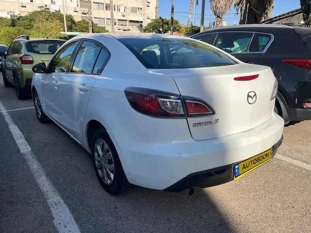 Mazda 3 с пробегом, 2012