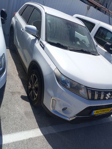 Suzuki Vitara 2nd hand, 2021