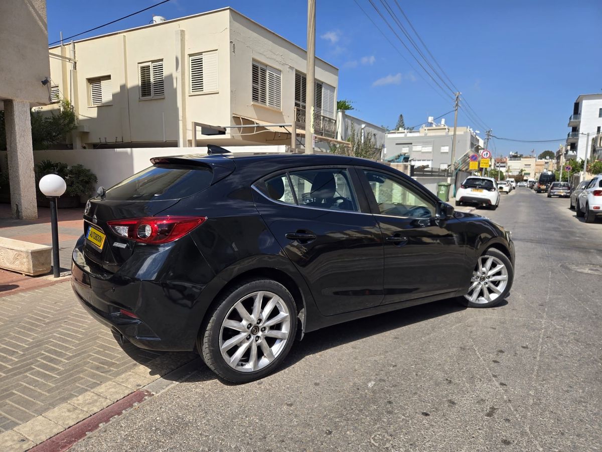 Mazda 3 2ème main, 2018, privée