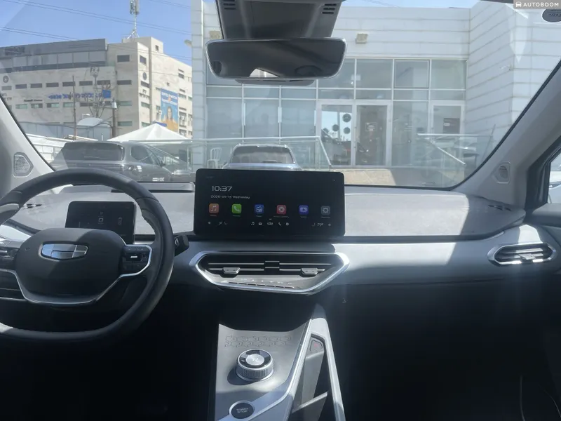 Geely Geometry C с пробегом, 2023, частная