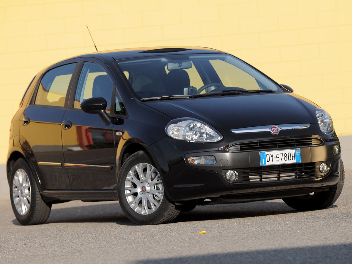 File:Fiat Punto II front 20100509.jpg - Simple English Wikipedia
