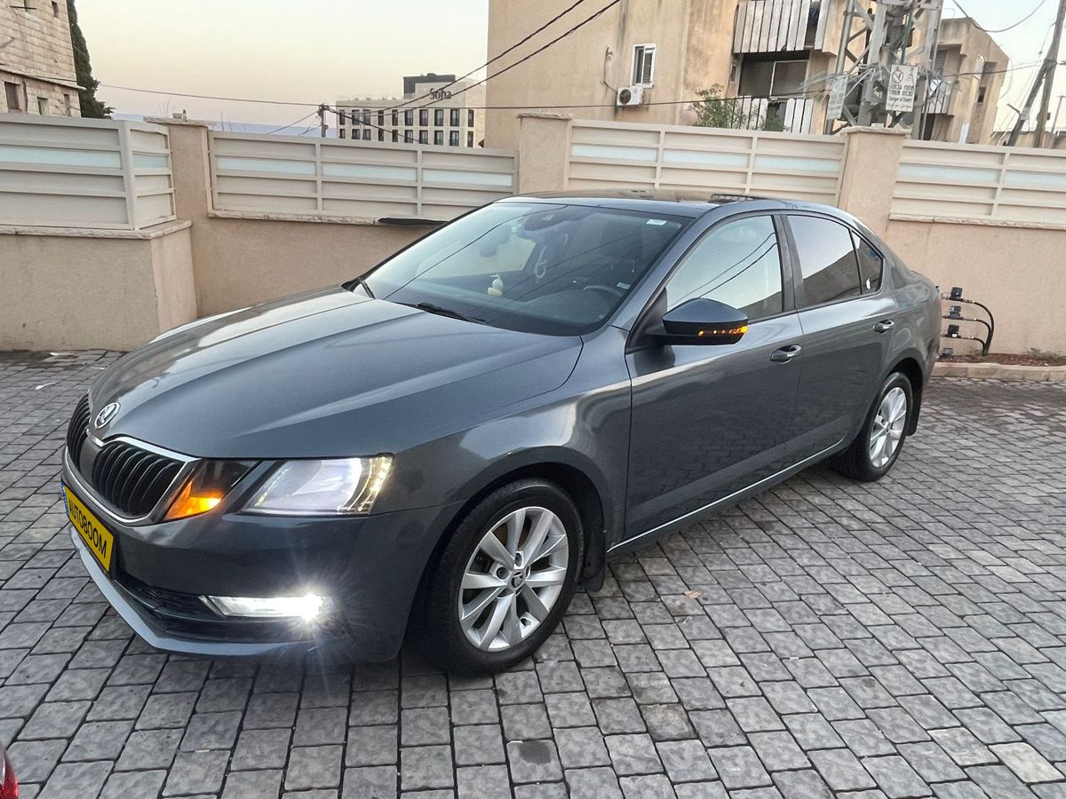 Skoda Octavia 2nd hand, 2017, private hand