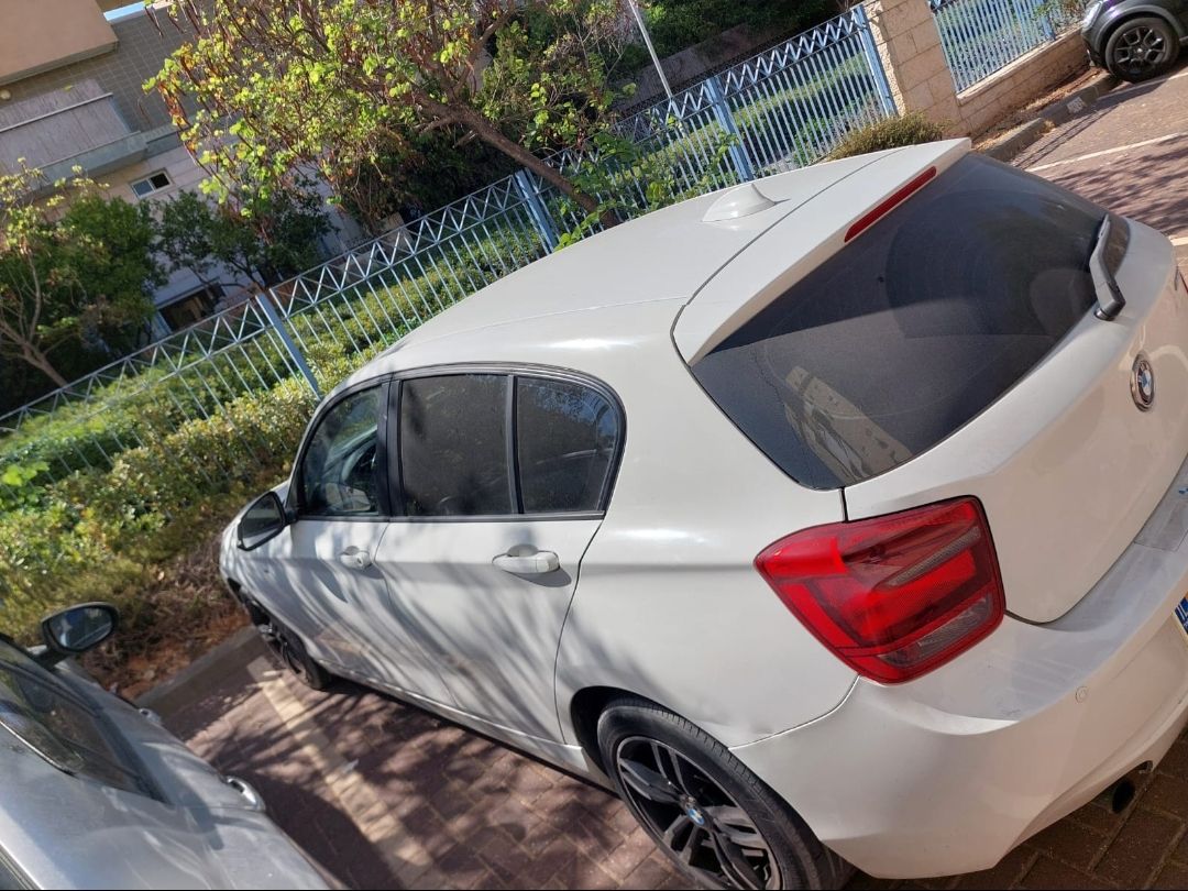 BMW 1 series 2nd hand, 2014, private hand