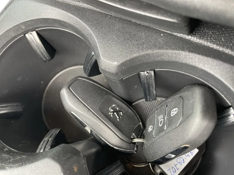 Peugeot 3008 2nd hand, 2022, private hand