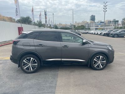 Peugeot 3008 2nd hand, 2017, private hand