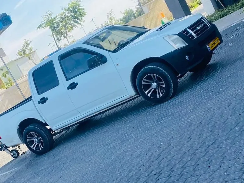 Isuzu D-Max 2nd hand, 2008, private