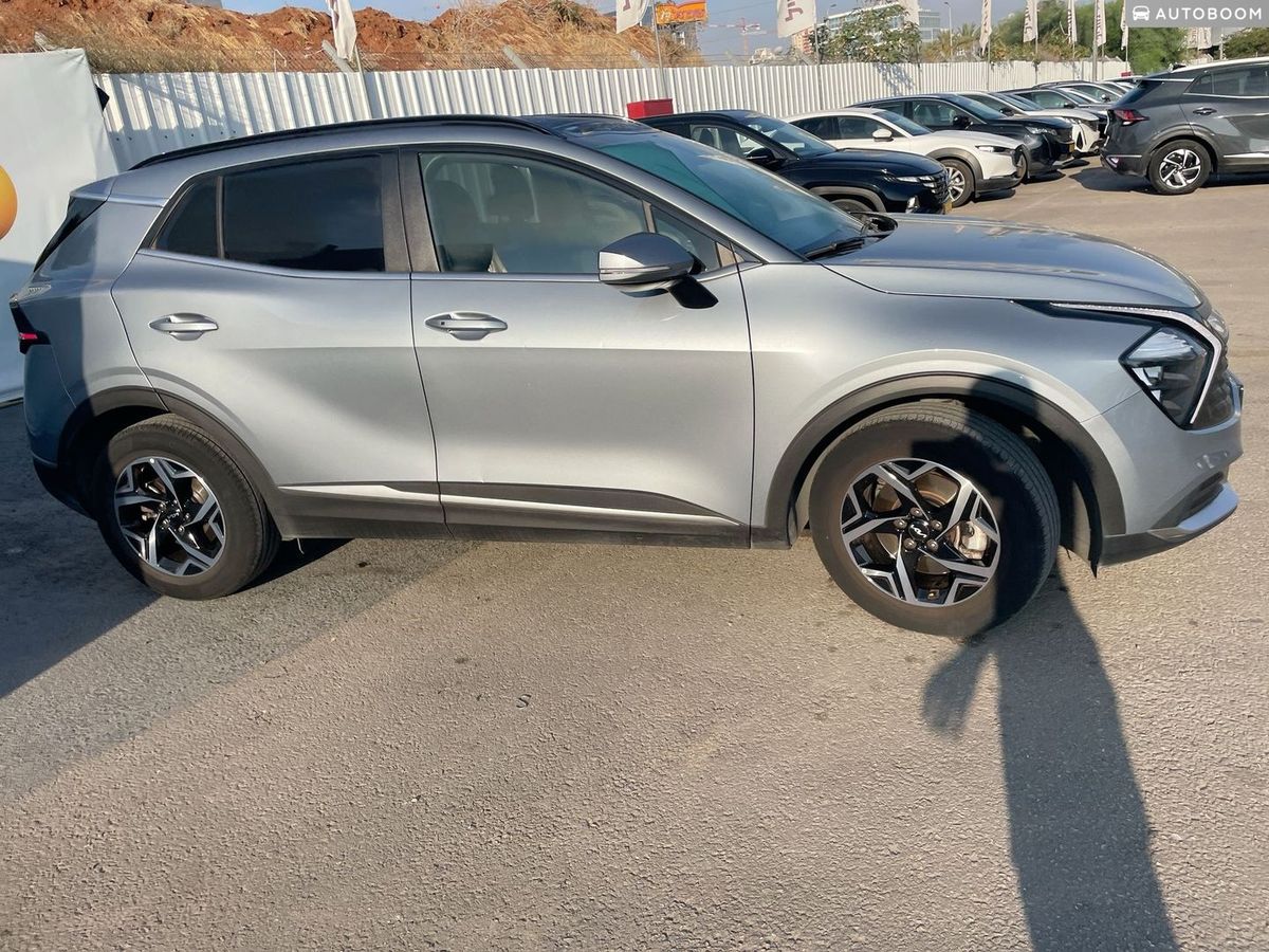 Kia Sportage 2nd hand, 2023, private