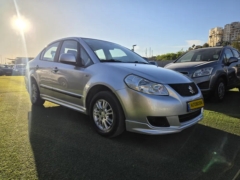Suzuki SX4 2ème main, 2012, privée