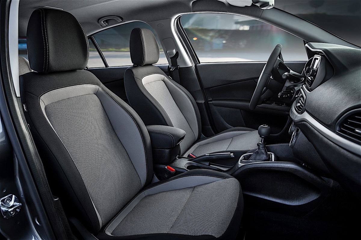Fiat Tipo 2015. Front seats. Sedan, 2 generation
