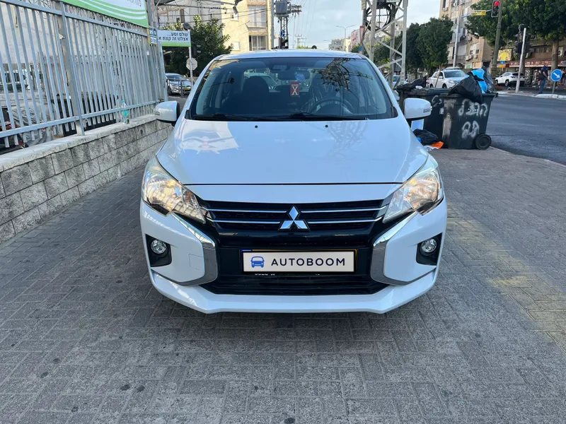 מיצובישי אטראז יד 2 רכב, 2020