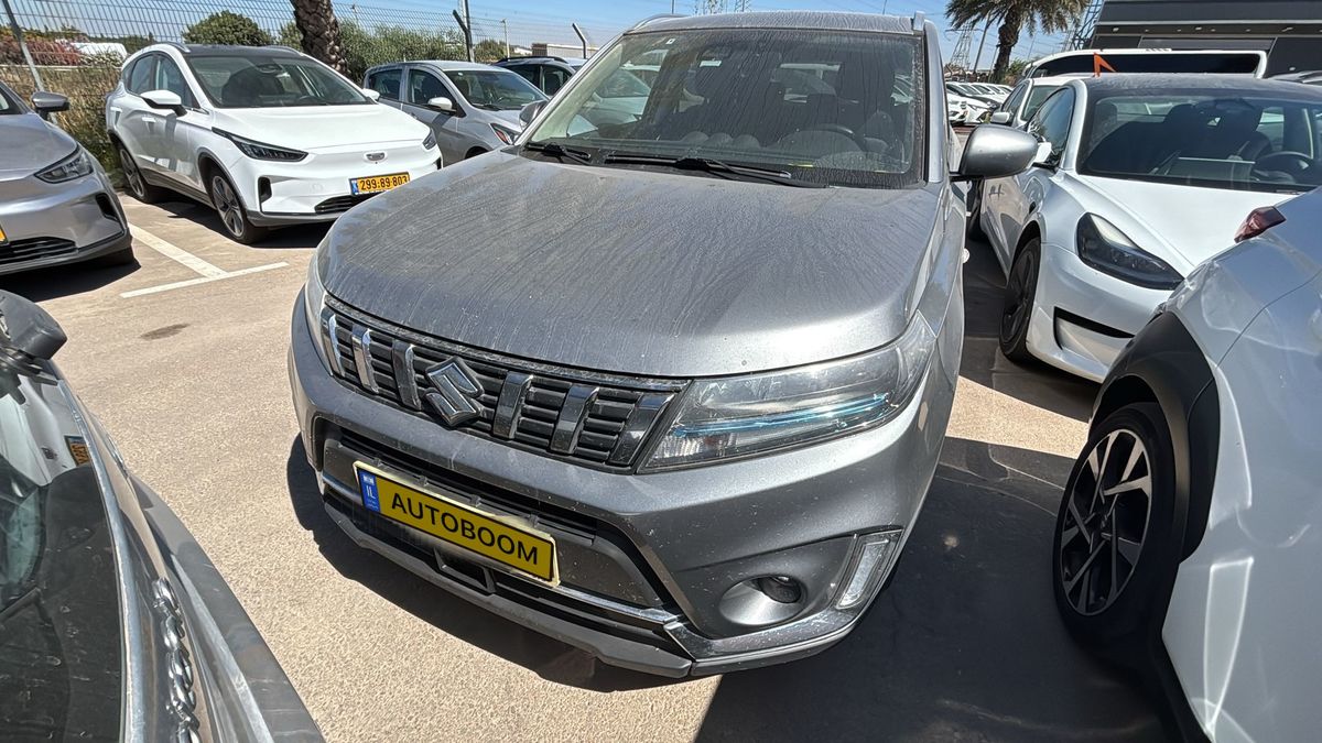 Suzuki Vitara 2nd hand, 2023