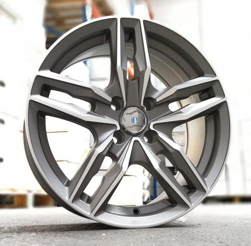 Anton Hanania Tires. صورة 2