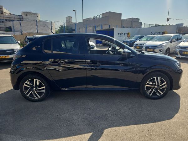 Peugeot 208 2nd hand, 2024, private hand