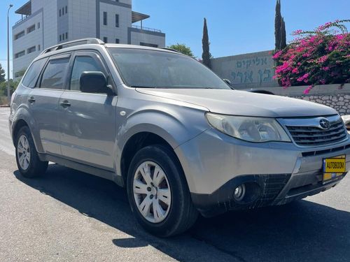 Subaru Forester 2nd hand, 2010, private hand