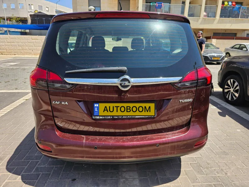 Opel Zafira 2ème main, 2018, main privée
