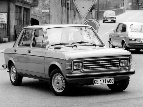 Fiat 128 1969. Carrosserie, extérieur. Berline, 1 génération