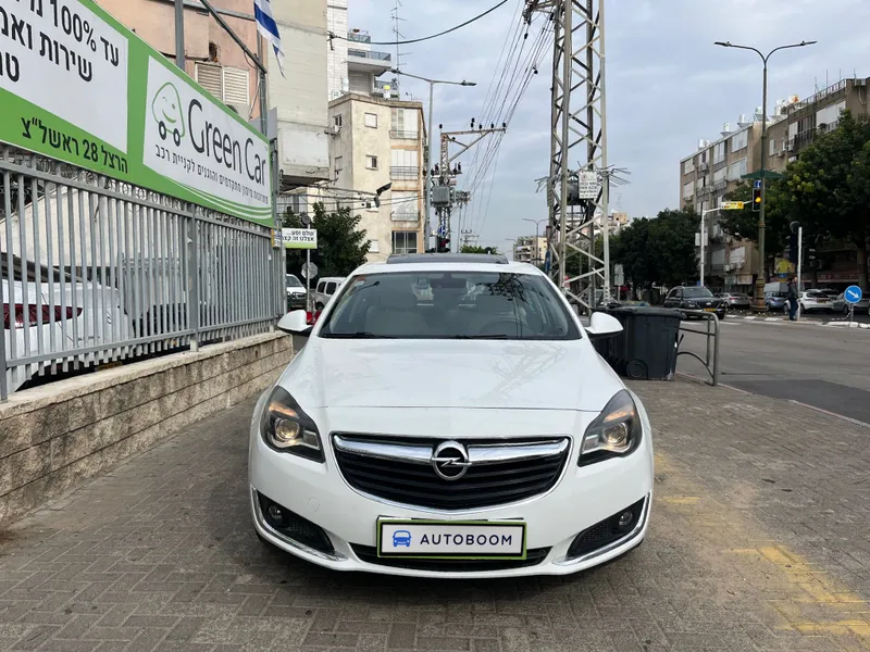 אופל אינסיגניה יד 2 רכב, 2017