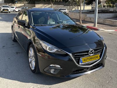 Mazda 3 2nd hand, 2015, private hand