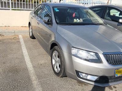Skoda Octavia 2nd hand, 2014, private hand