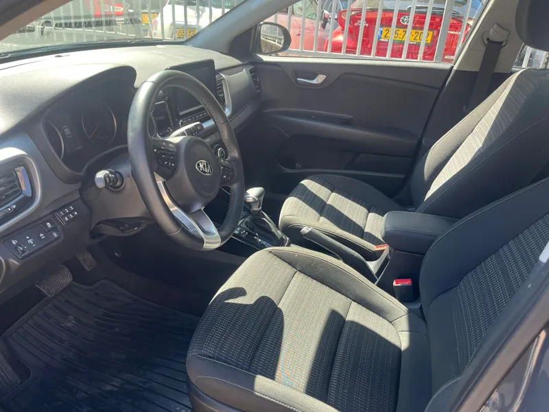 Kia Stonic с пробегом, 2021, частная рука