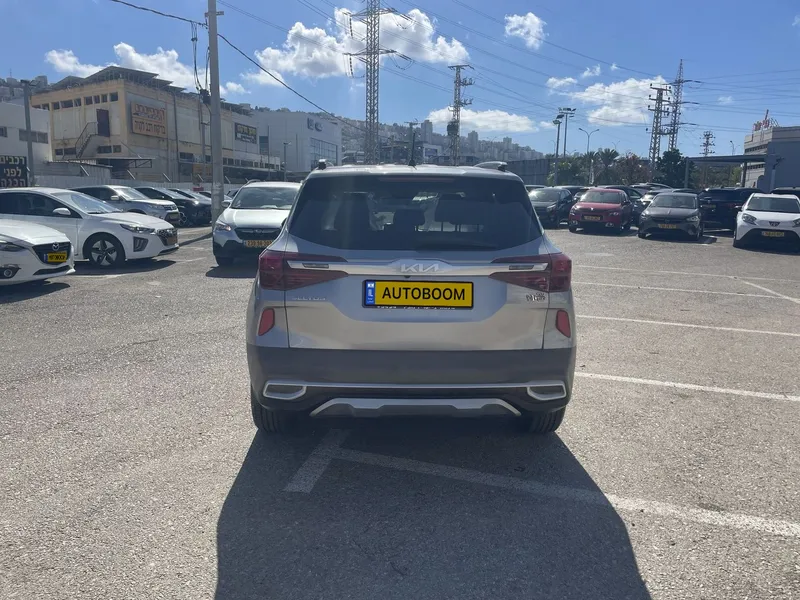 Kia Seltos 2nd hand, 2022, private hand