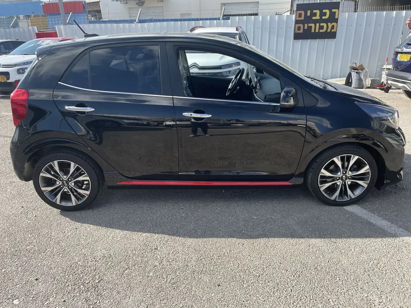 Kia Picanto 2nd hand, 2021, private hand