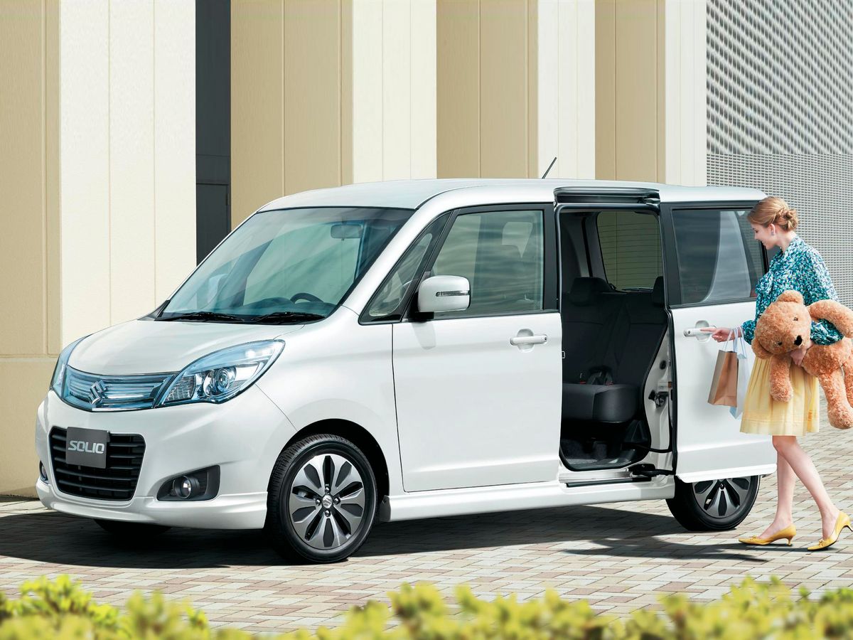 Suzuki Solio 2013. Carrosserie, extérieur. Monospace compact, 2 génération, restyling