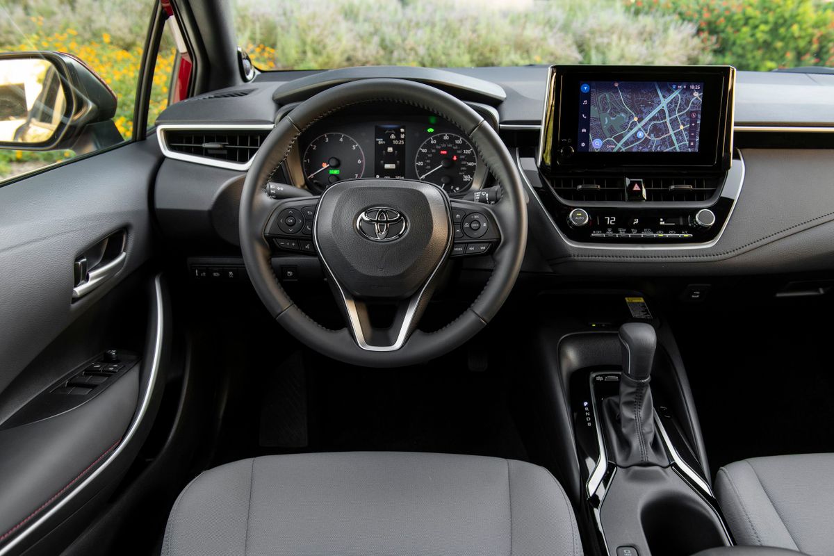 Toyota Corolla 2025. Панель приборов. Седан, 12 поколение, рестайлинг 2