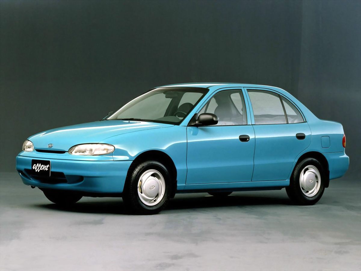 Hyundai Accent 1994. Carrosserie, extérieur. Berline, 1 génération