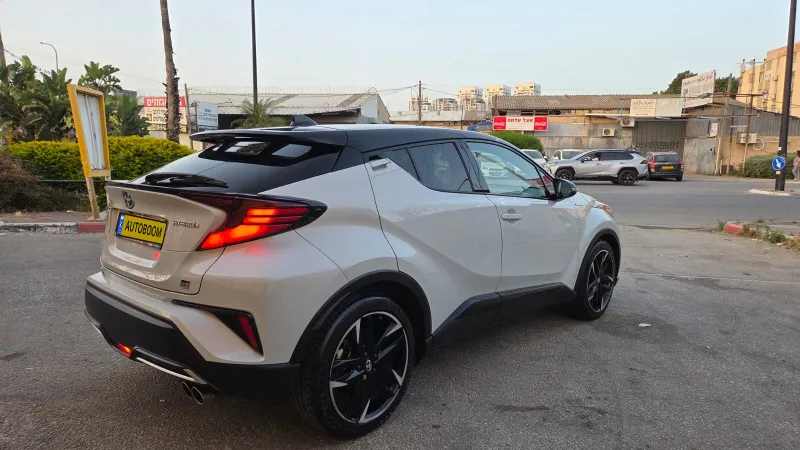 טויוטה C-HR יד 2 רכב, 2021, פרטי