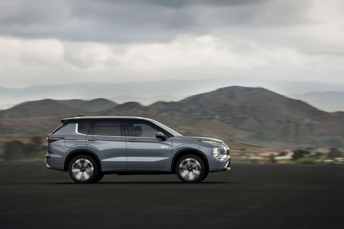 Mitsubishi Outlander 2024. Кузов, экстерьер. Внедорожник 5 дв., 4 поколение, рестайлинг 1