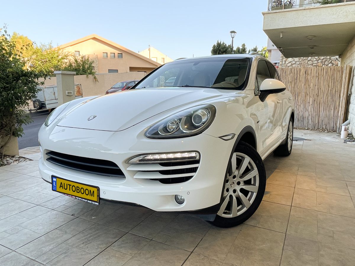 Porsche Cayenne 2nd hand, 2011, private hand