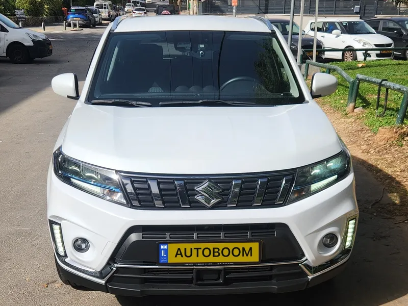 Suzuki Vitara с пробегом, 2024