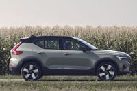 Вольво XC40 2022. Кузов, экстерьер. Внедорожник 5 дв., 1 поколение, рестайлинг 1