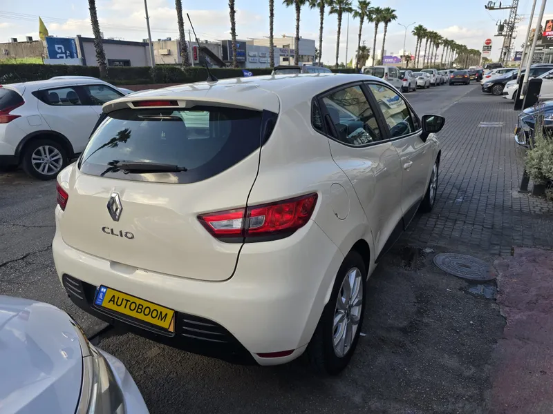 Renault Clio 2ème main, 2017, main privée