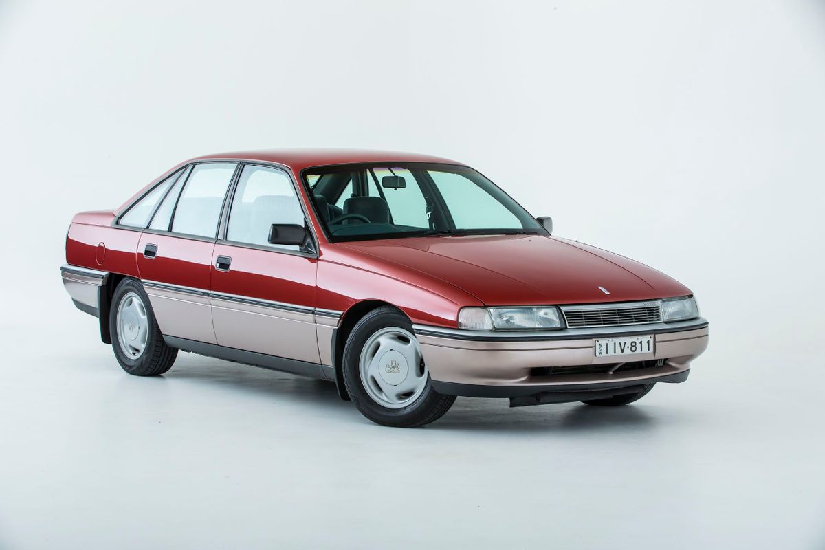 Holden Calais 1988. Carrosserie, extérieur. Berline, 2 génération