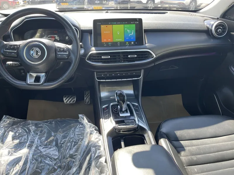 MG EHS 2ème main, 2022, main privée