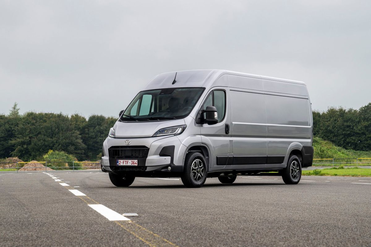 Toyota ProAce Max 2023. Кузов, экстерьер. Фургон, 1 поколение