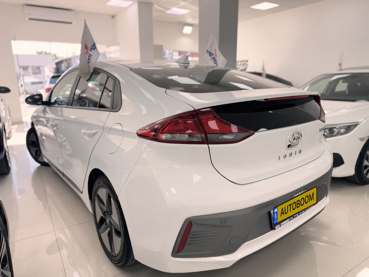 Hyundai IONIQ с пробегом, 2022