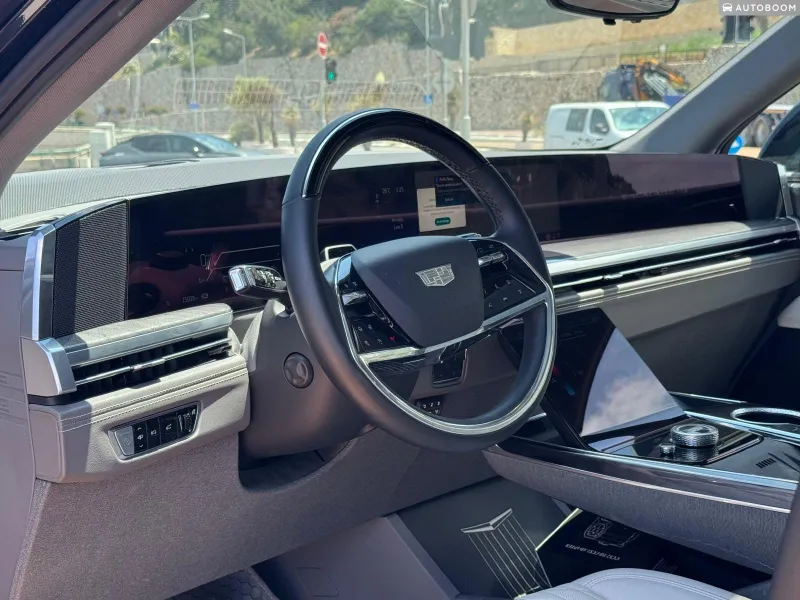 Cadillac Escalade IQ 2nd hand, 2025, private