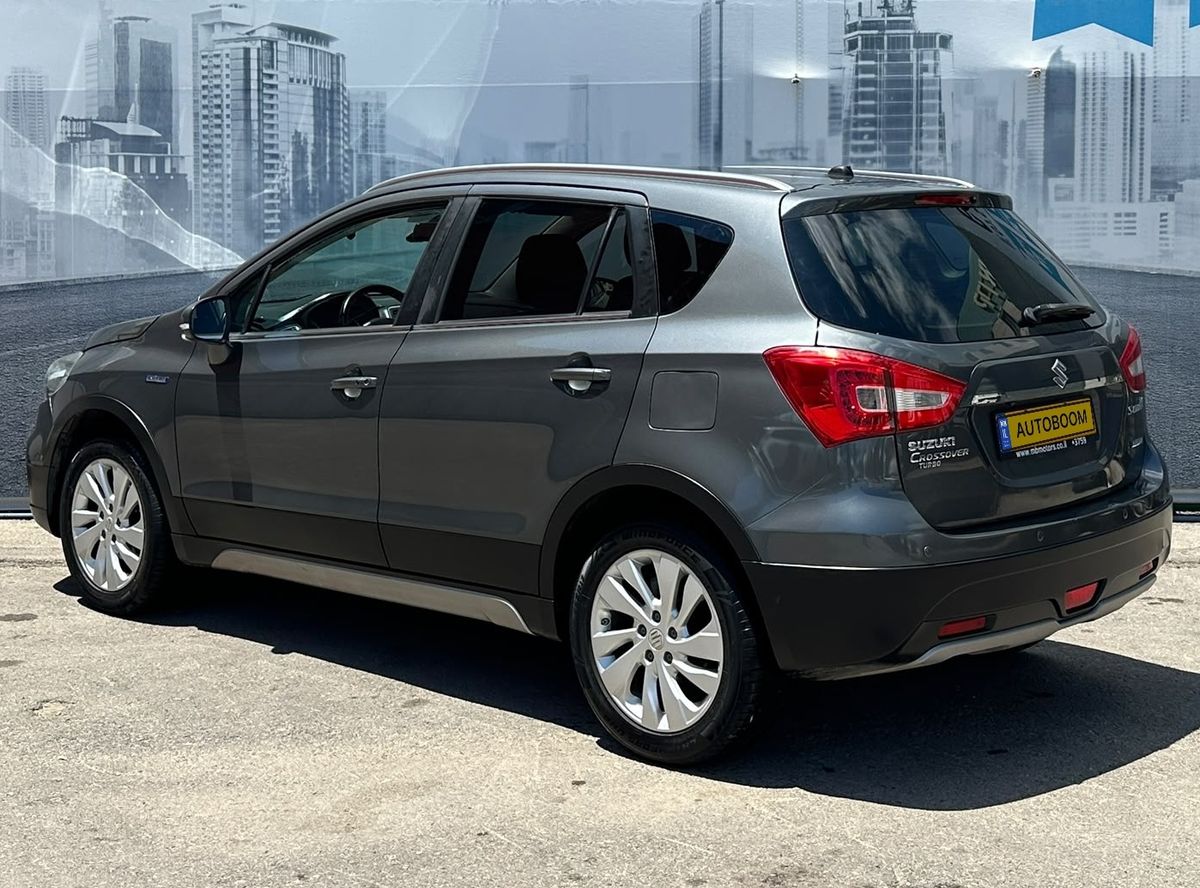 סוזוקי קרוסאובר SX4 יד 2 רכב, 2022, פרטי