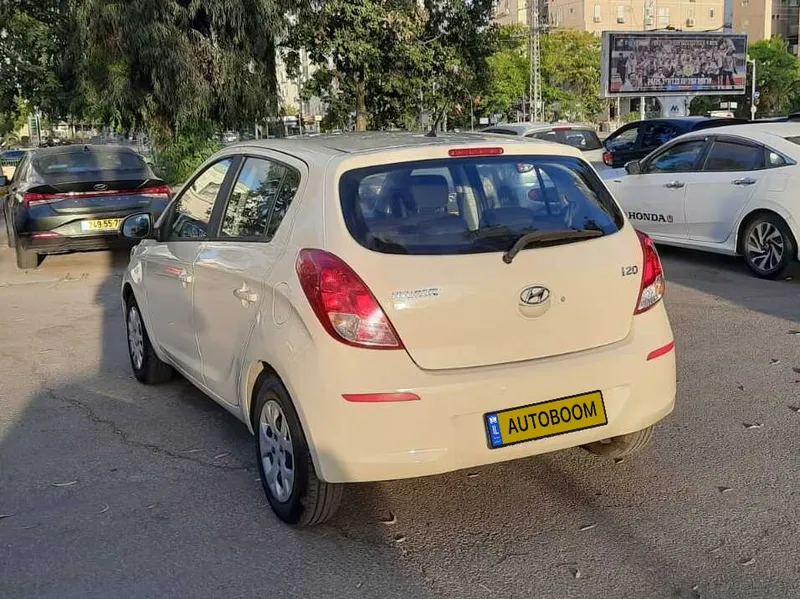 Hyundai i20 с пробегом, 2014, частная рука