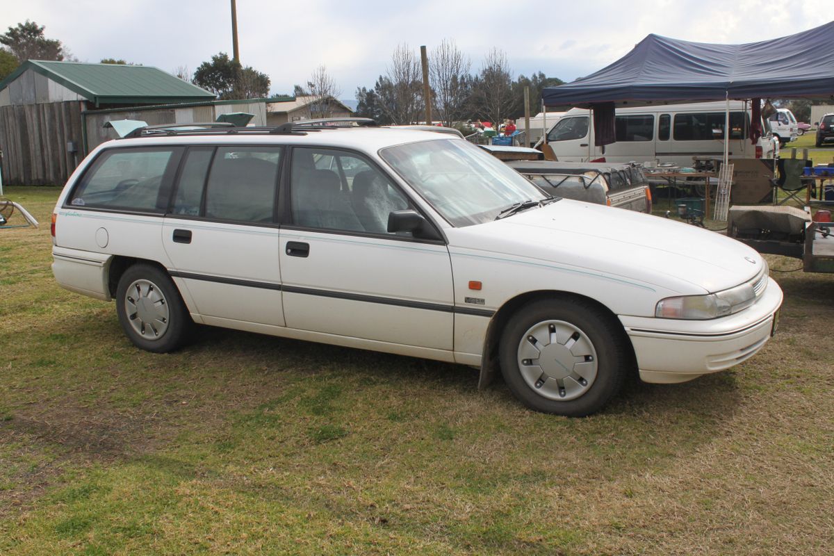 Holden Commodore 1990. Bodywork, Exterior. Estate 5-door, 2 generation