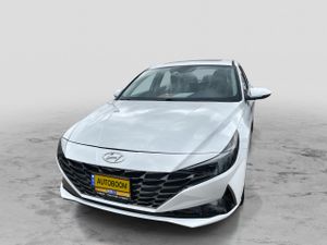 Hyundai Elantra, 2022, photo